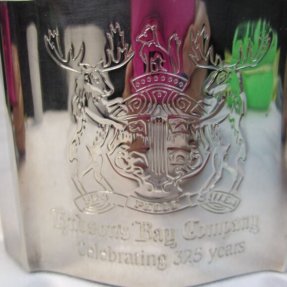 HBC Hudson's Bay 1995 Silver Plated 325 Years Engraved Commemorative Trinket Box - Picture 2 of 14